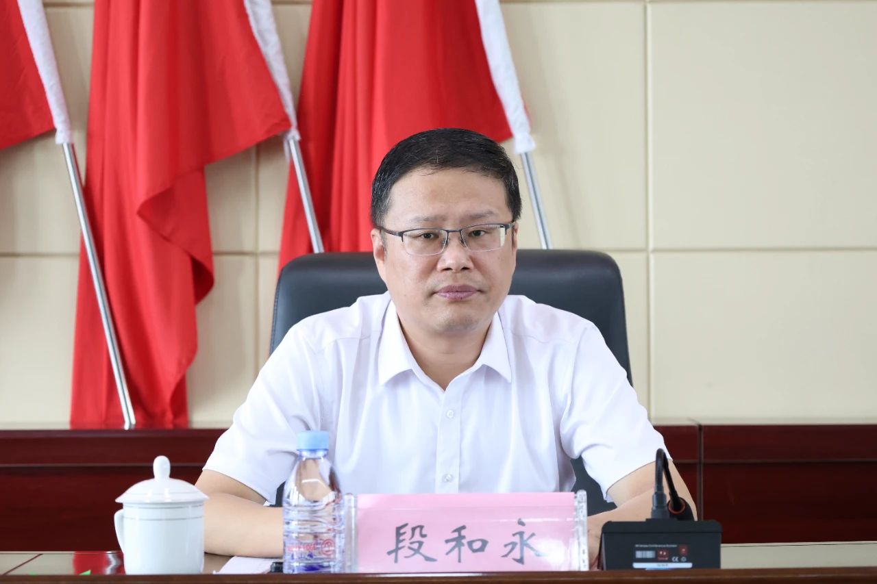 8aa150f56e297dcbe208fa766ff43ce0.jpg 8aa150f56e297dcbe208fa766ff43ce0.jpg